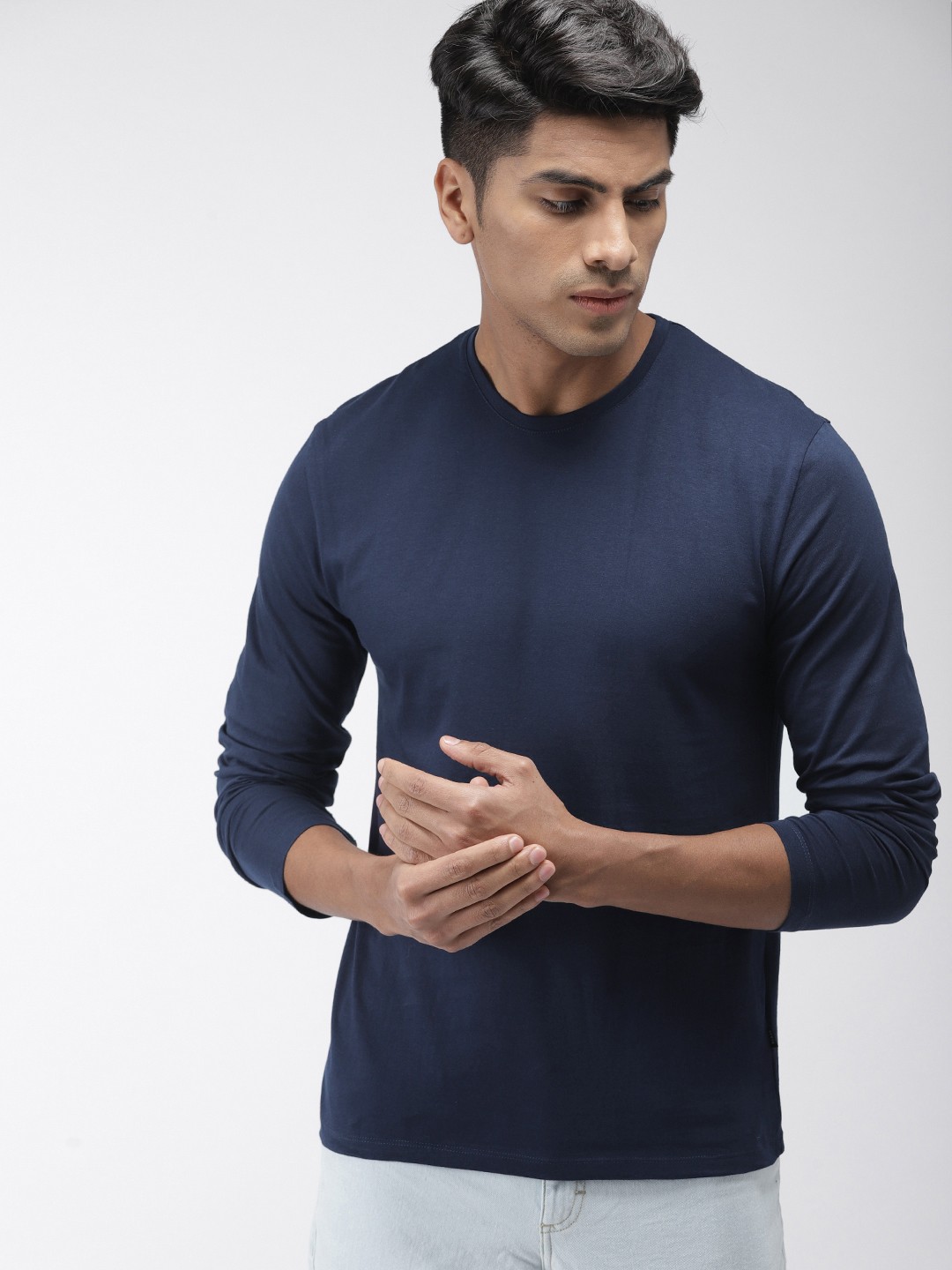 

HIGHLANDER Men Navy Slim Fit Round Neck Pure Cotton T-shirt, Navy blue