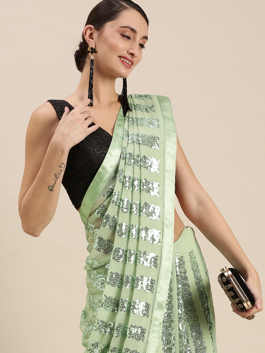 

VASTRANAND Green Embellished Sequinned Saree
