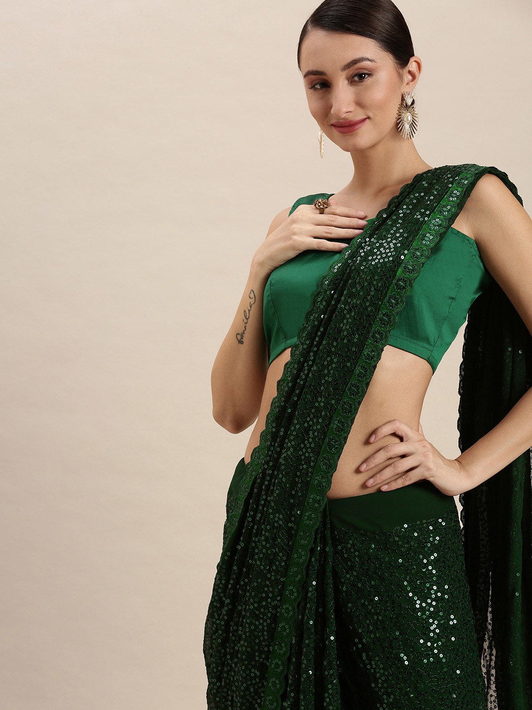 

VASTRANAND Green Embellished Sequinned Saree