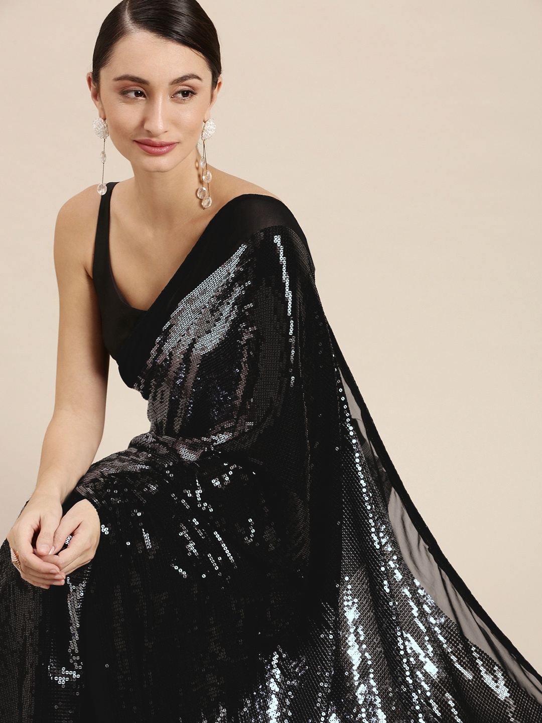 

VASTRANAND Grey & Black Embellished Sequinned Saree