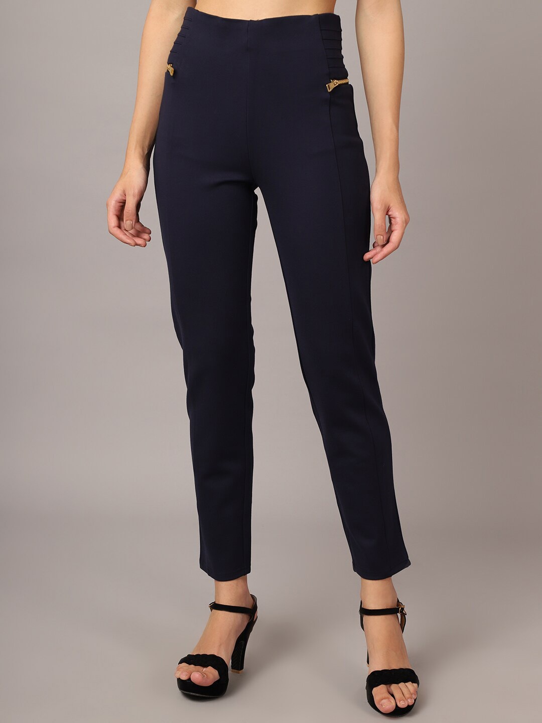 

Cantabil Women Navy Blue Solid Cotton Jeggings