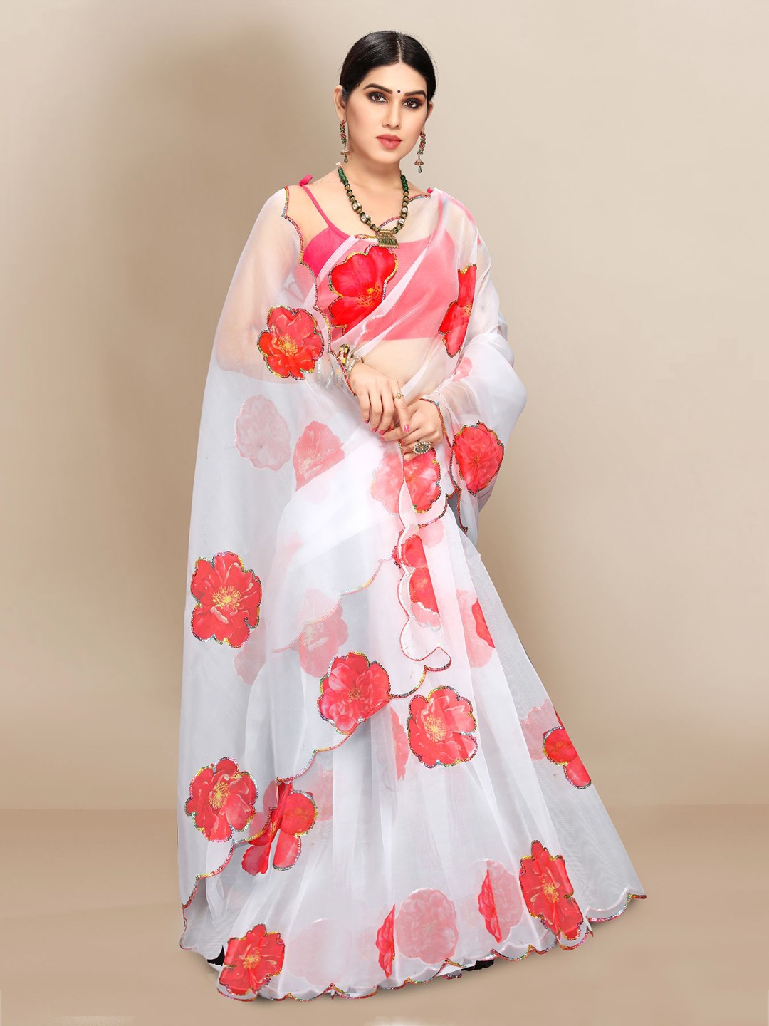 

VAIRAGEE White & Pink Floral Organza Saree