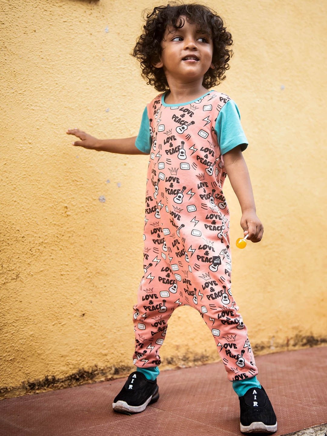 

Whistle & Hops Kids Rust Printed Sustainable Sustainable Rompers