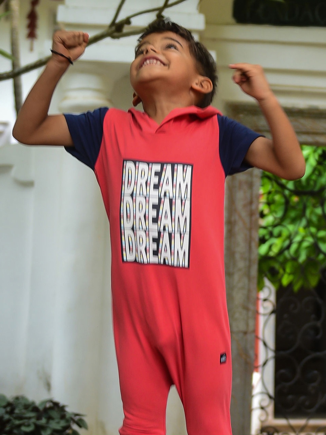 

Whistle & Hops Kids Red & Navy Blue Printed Hooded Sustainable Sustainable Romper