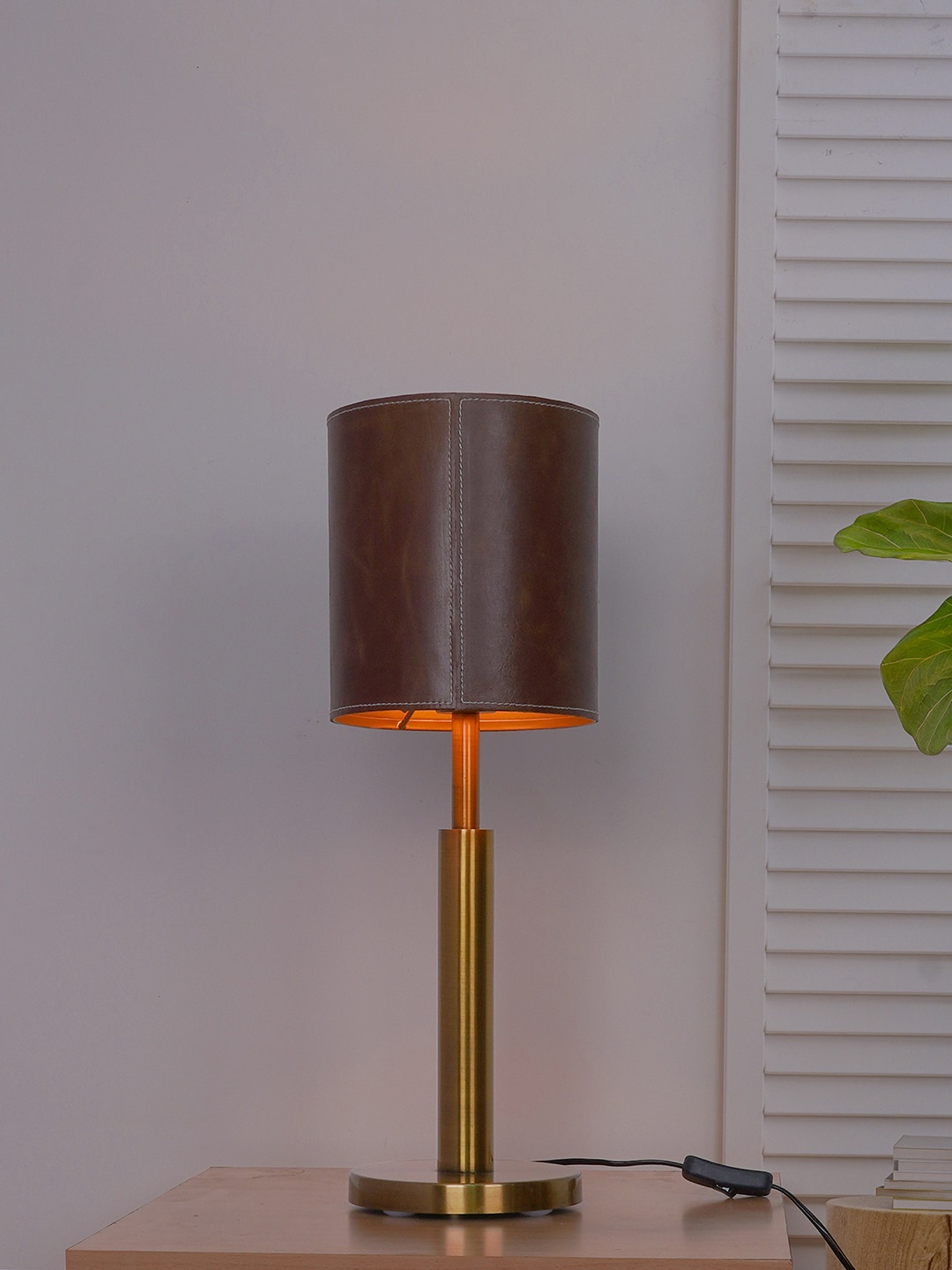 

Fos Lighting Brown Cylindrical Leather Table Lamp