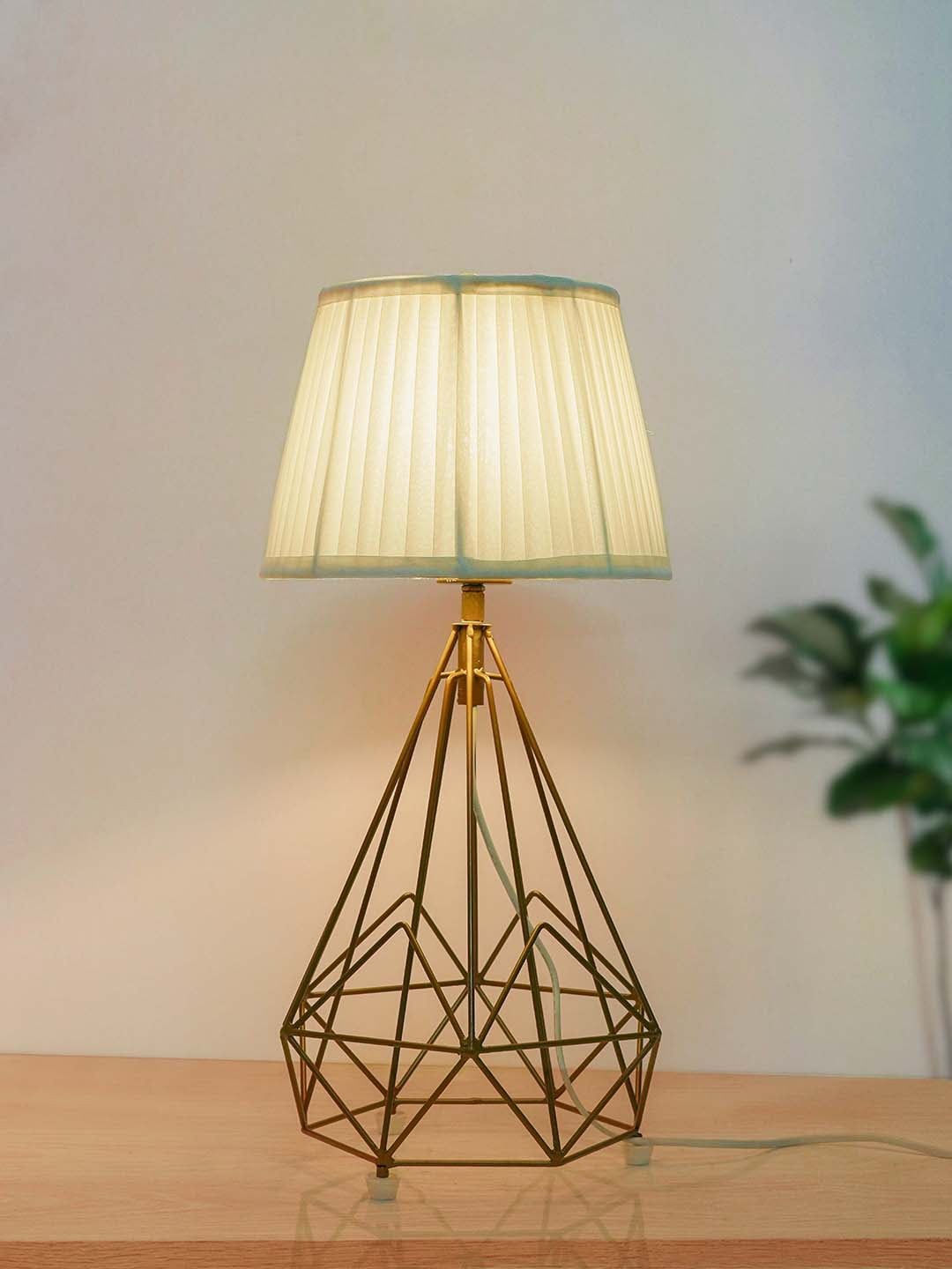 

Fos Lighting Gold-Toned Wire Cage Diamond Pyramid Table Lamps