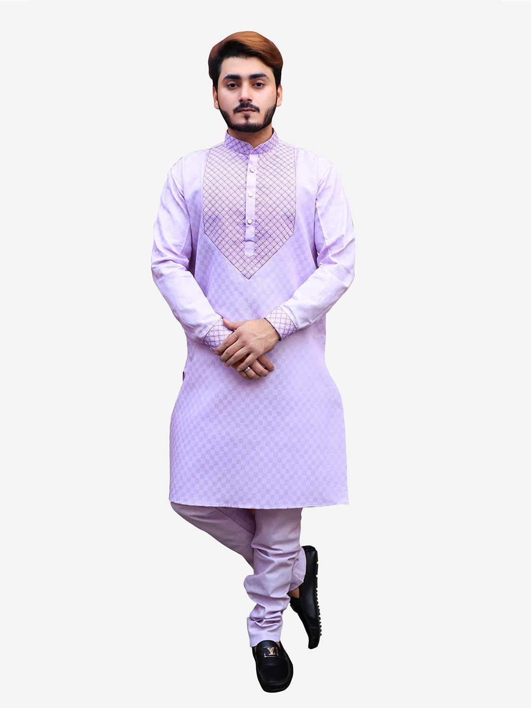 

Tibra Collection Men Lavender Embroidered Pure Cotton Kurta with Pyjamas