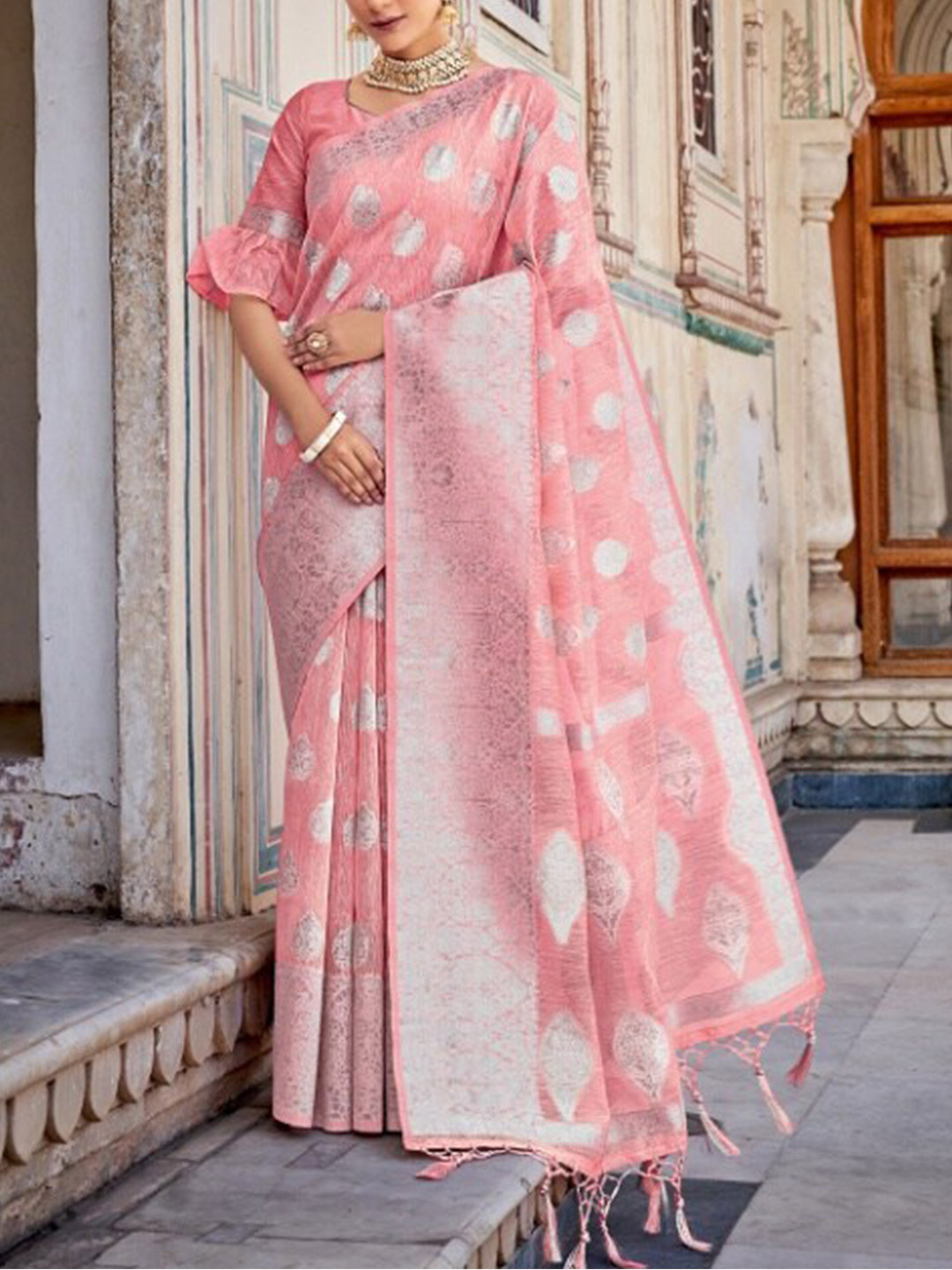 

KARAGIRI Pink & Silver-Toned Woven Design Linen Blend Saree