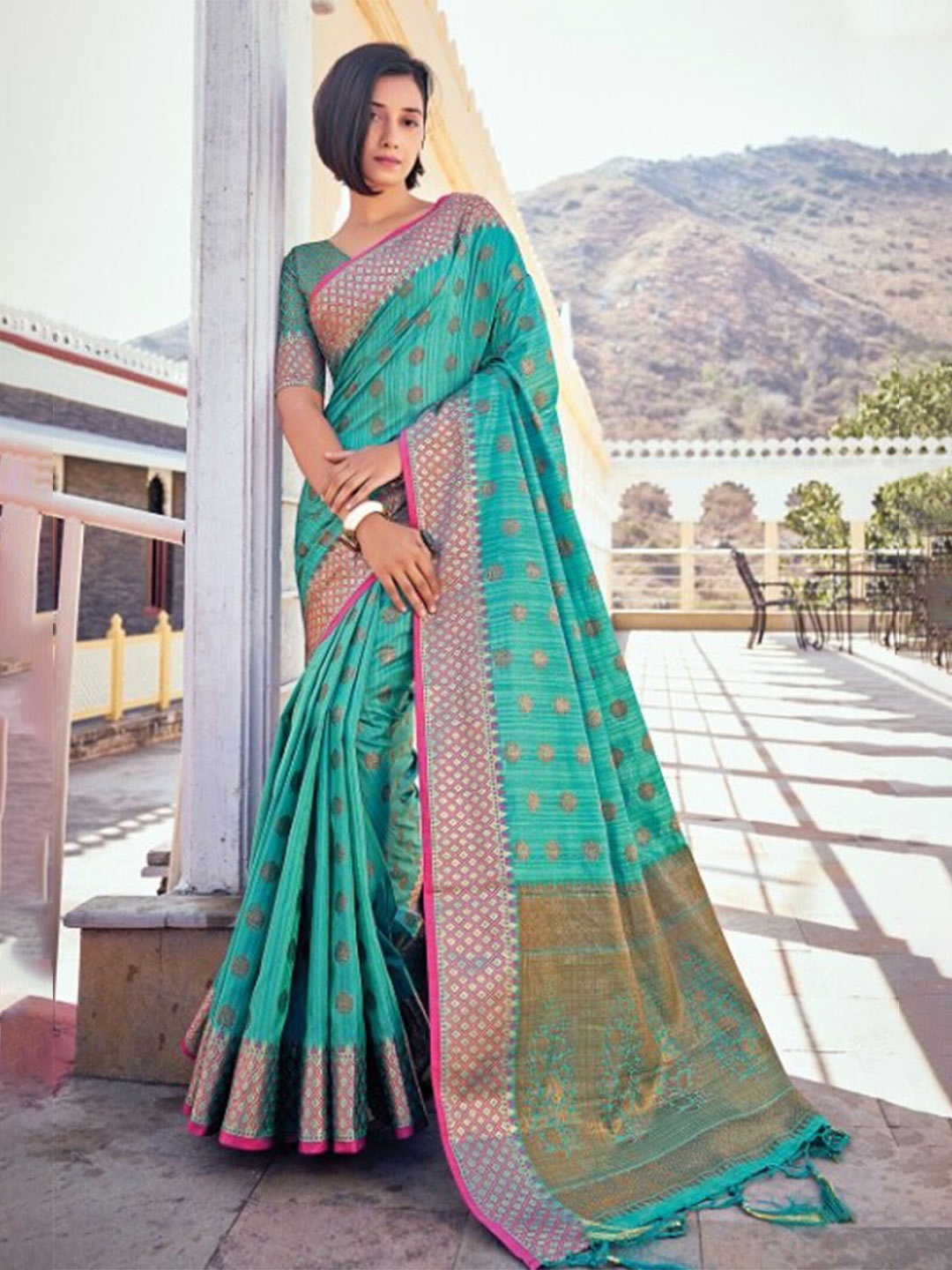 

KARAGIRI Blue & Gold-Toned Woven Design Zari Silk Blend Banarasi Saree