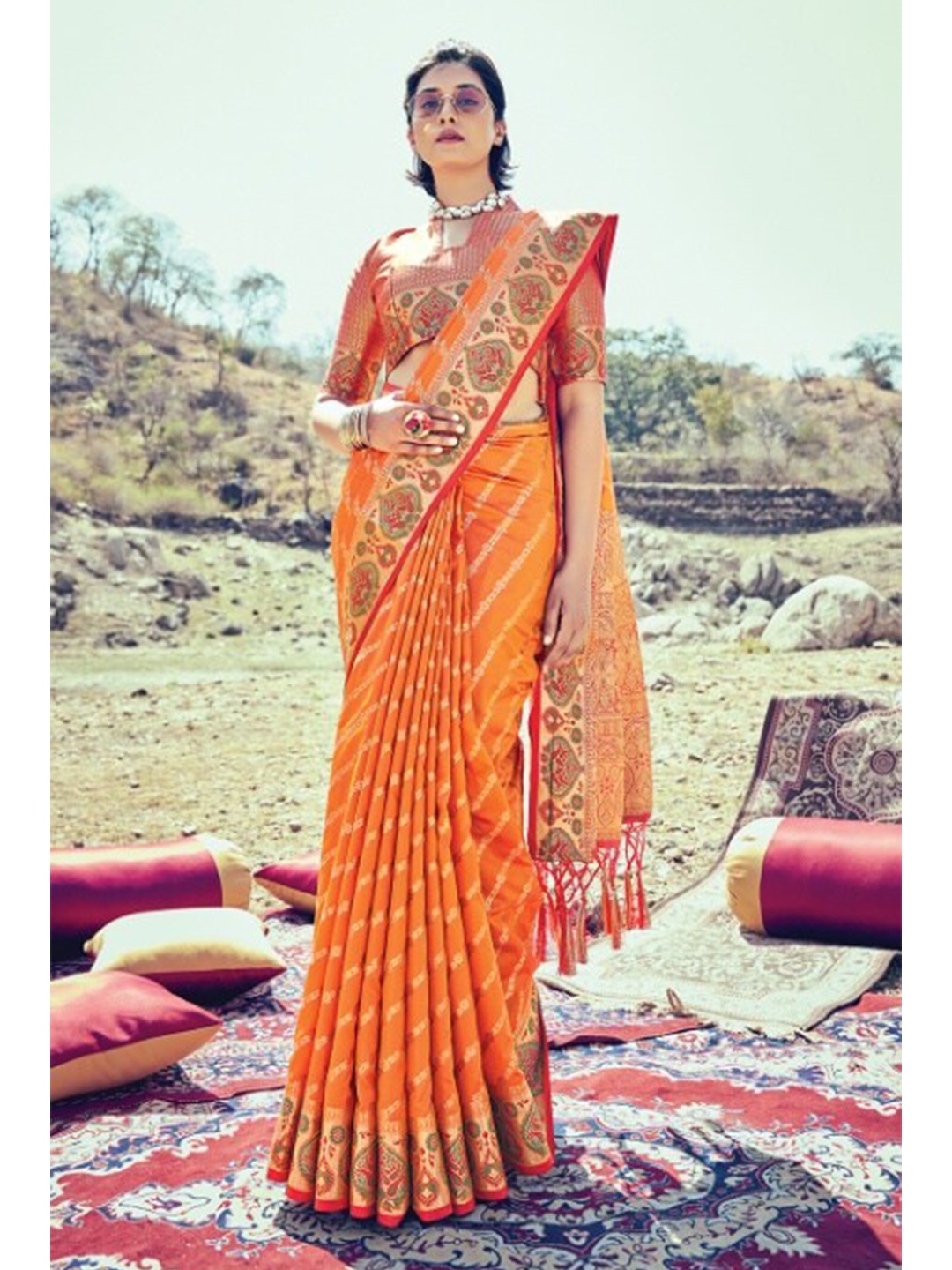 

KARAGIRI Orange & Gold-Toned Woven Design Zari Silk Blend Banarasi Saree