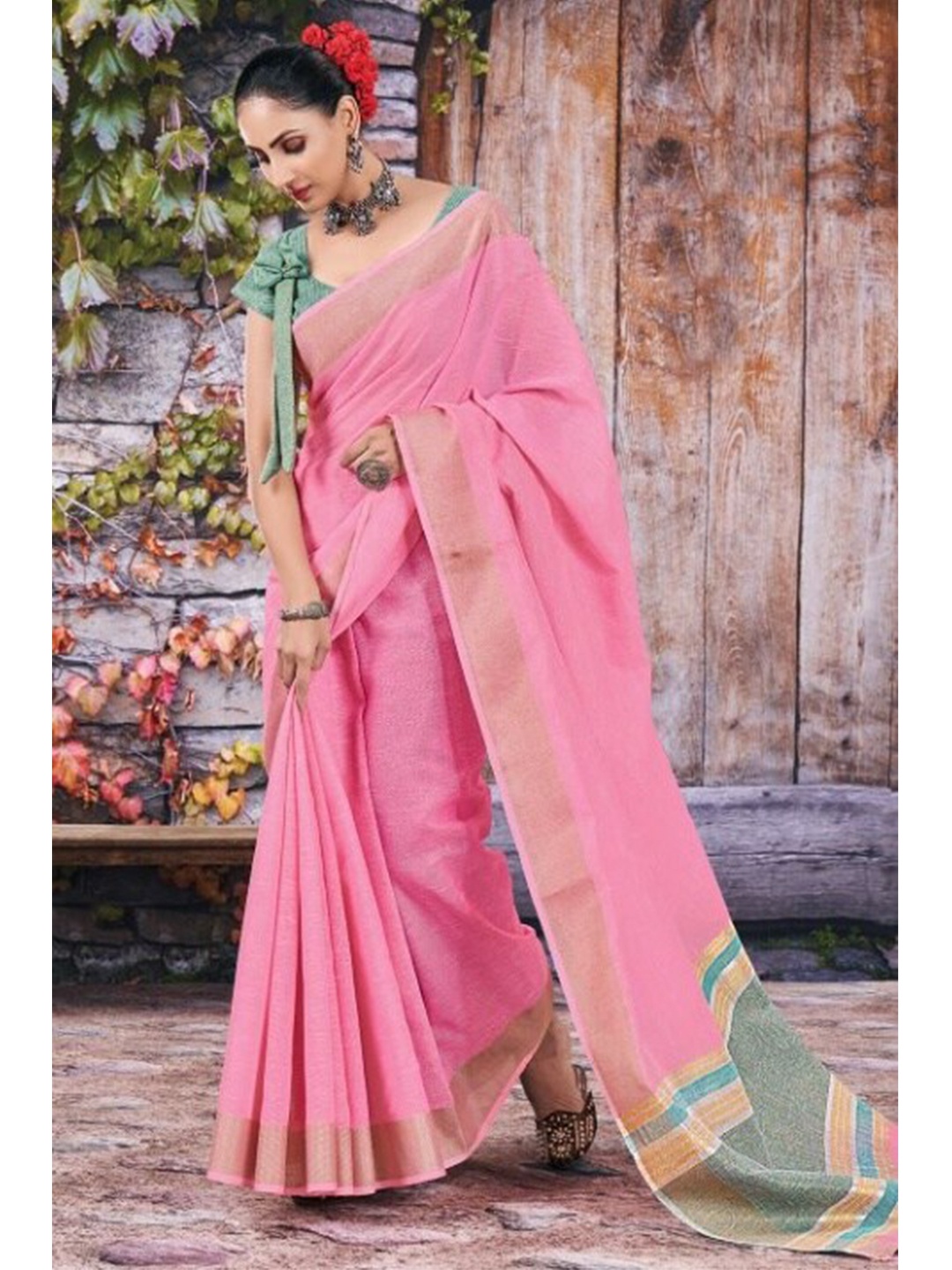 

KARAGIRI Pink & Gold-Toned Zari Linen Blend Saree
