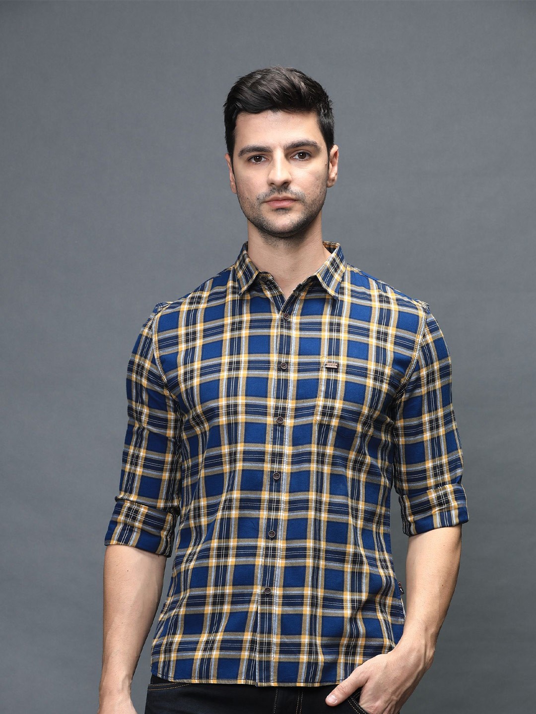 

IDENTITI Men Blue Slim Fit Tartan Checks Checked Casual Shirt