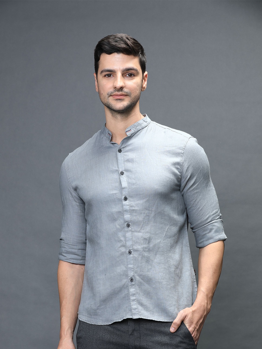 

IDENTITI Men Grey Slim Fit Casual Shirt