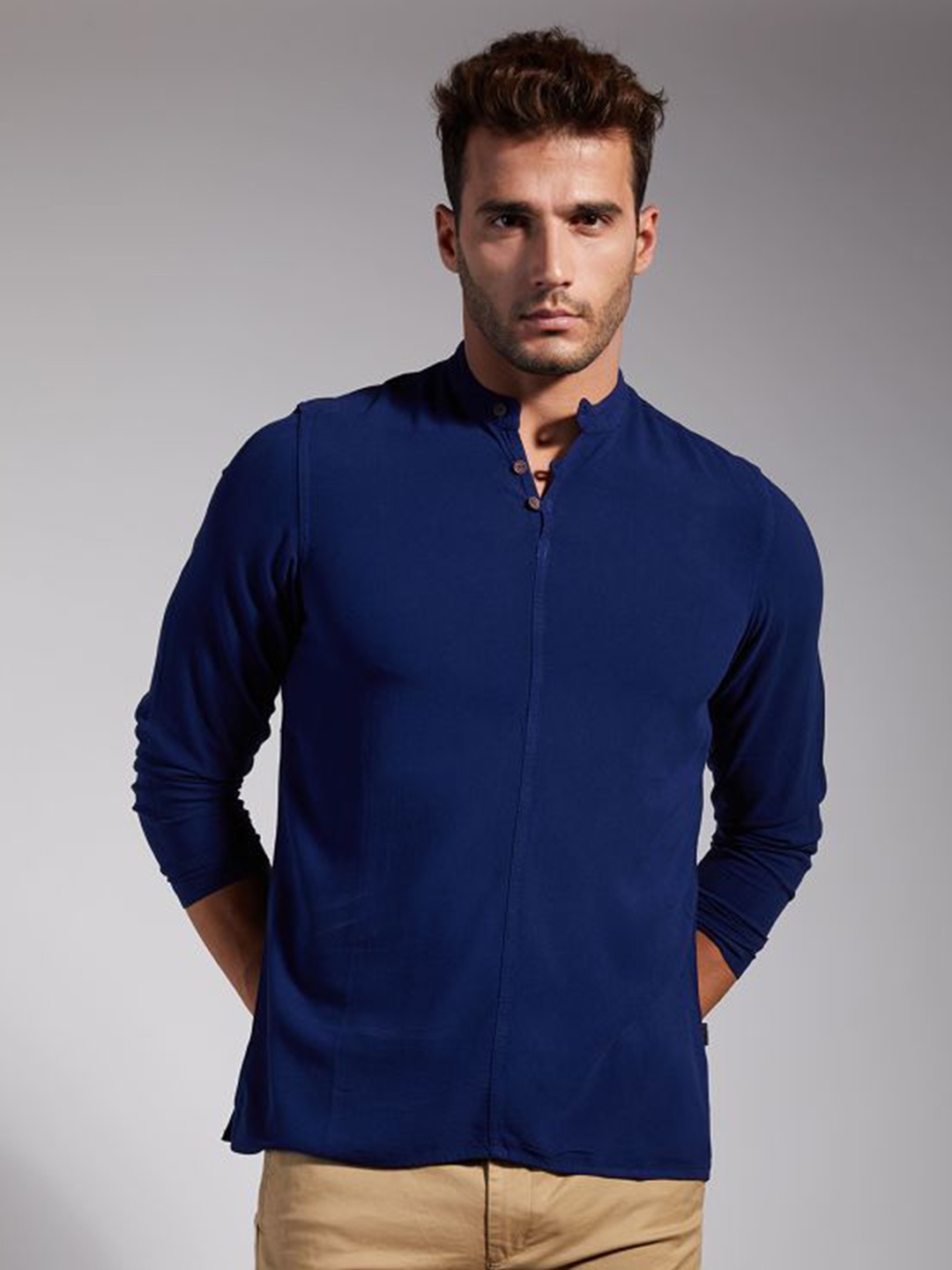 

IDENTITI Men Blue Slim Fit Casual Shirt