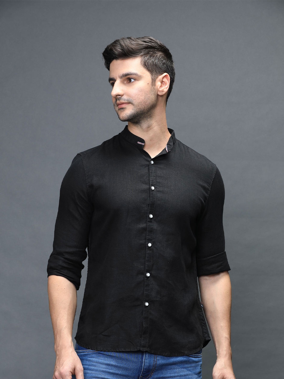 

IDENTITI Men Black Slim Fit Casual Shirt