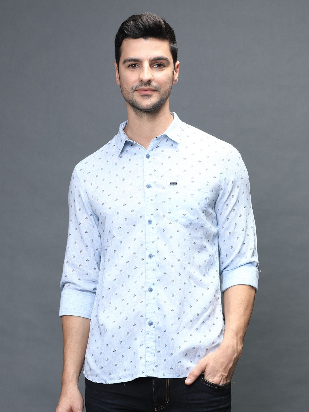 

IDENTITI Men Blue Slim Fit Printed Casual Shirt
