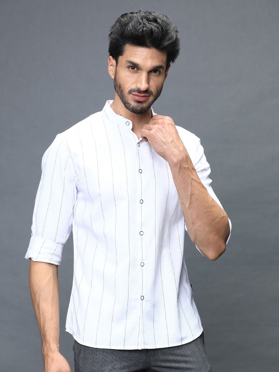 

IDENTITI Men White Slim Fit Casual Shirt