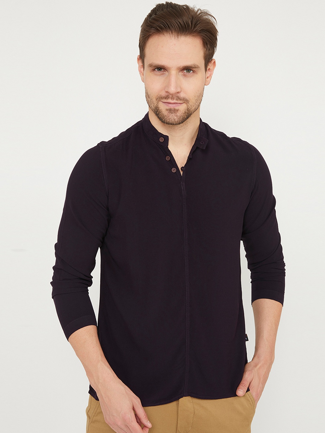 

IDENTITI Men Black Slim Fit Casual Shirt