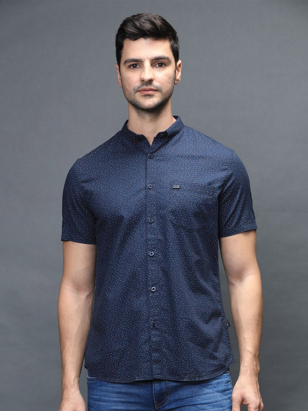 

IDENTITI Men Navy Blue Slim Fit Printed Casual Shirt