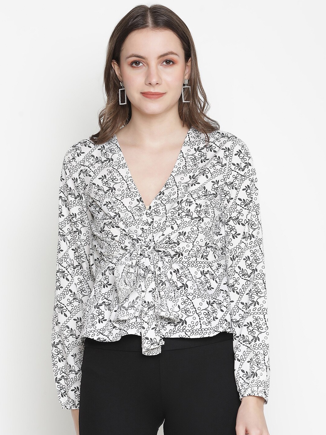 

Oxolloxo White Floral Print With Tie up Detail Top