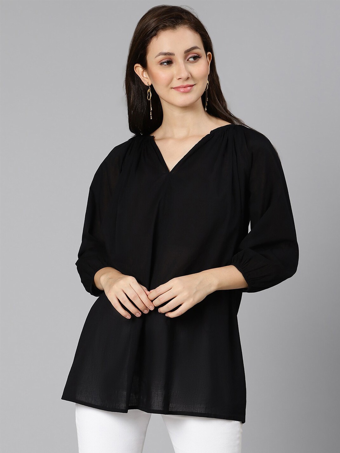 

Oxolloxo Black V-Neck Longline Top