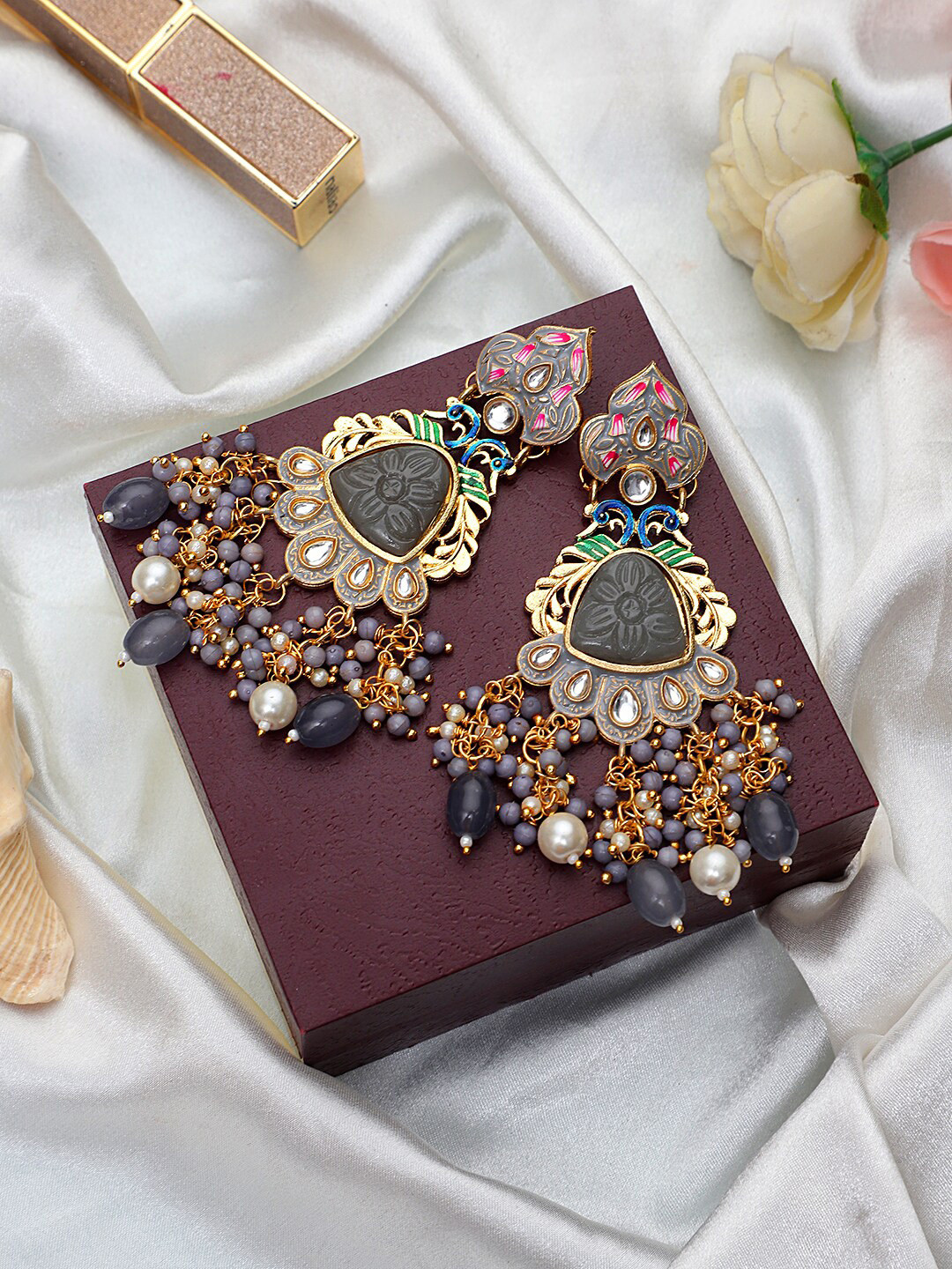 

STEORRA JEWELS Grey Classic Drop Earrings