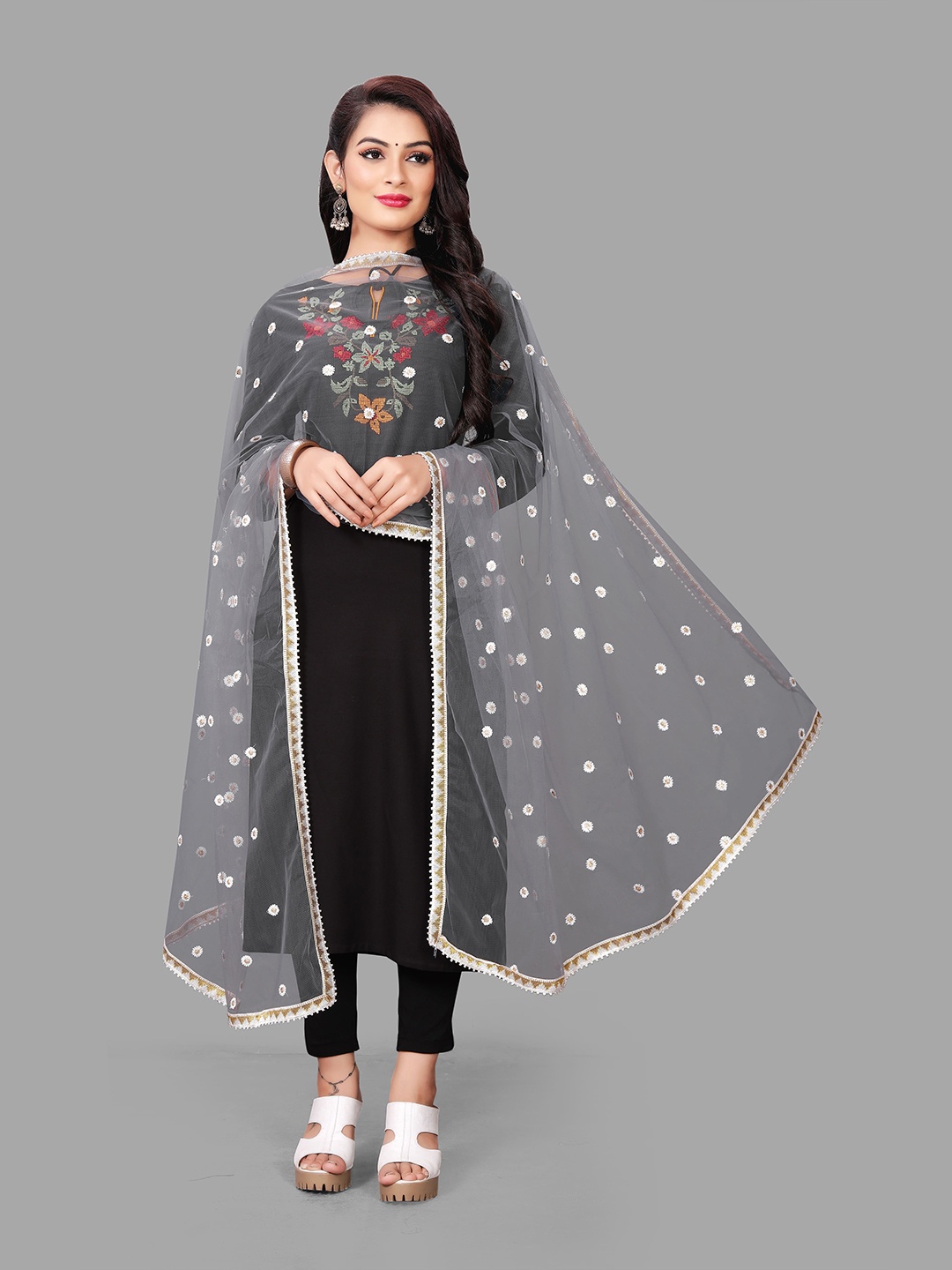 

DEETYA ARTS Grey & White Embroidered Dupatta with Thread Work