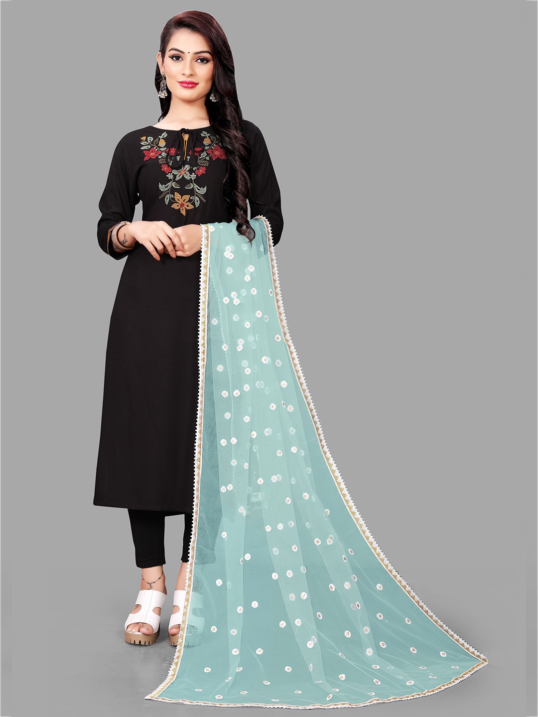 

DEETYA ARTS Blue & White Embroidered Net Dupatta with Thread Work