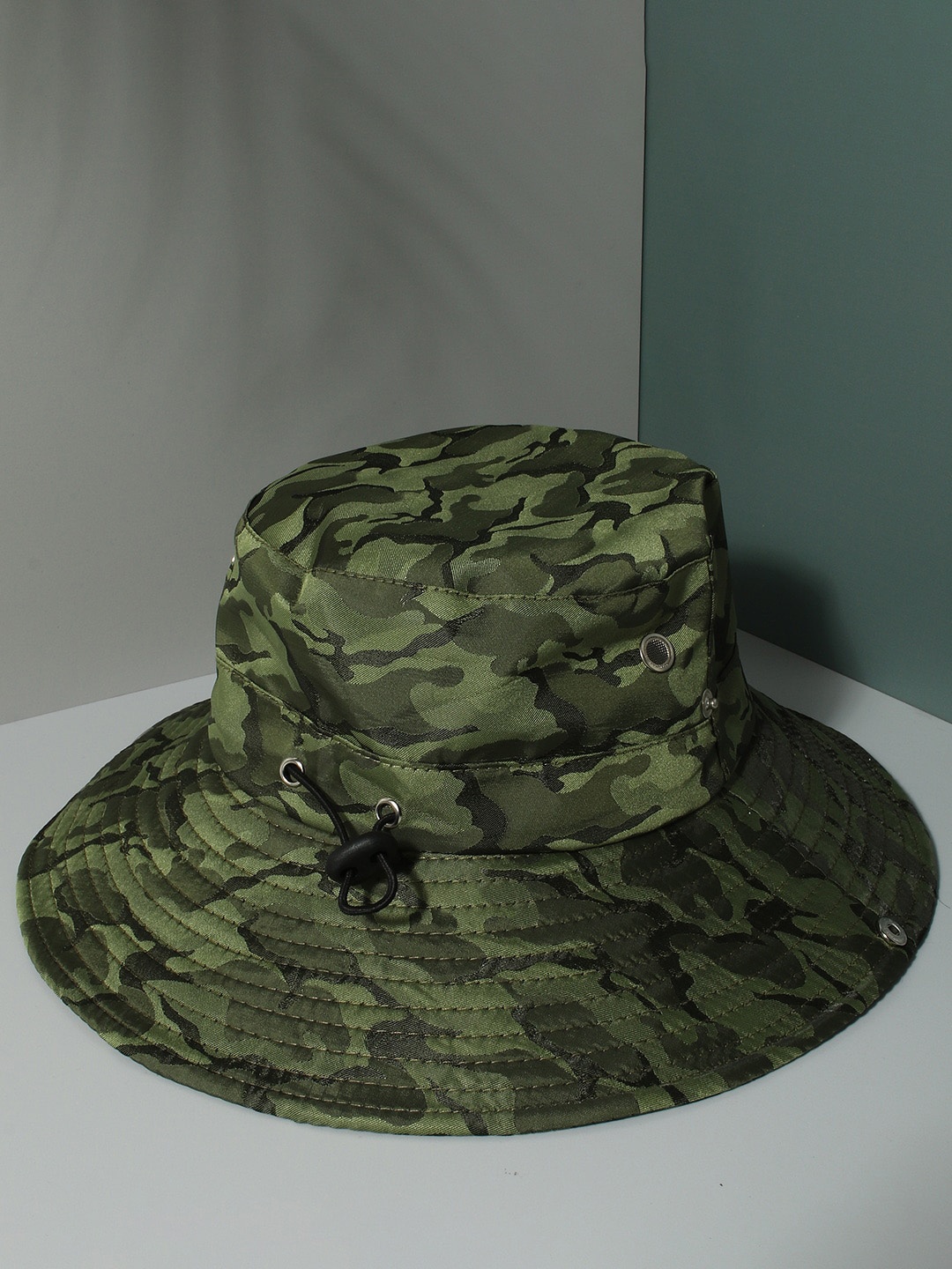 

HAUTE SAUCE by Campus Sutra Women Green Camouflage Printed Bucket Hat