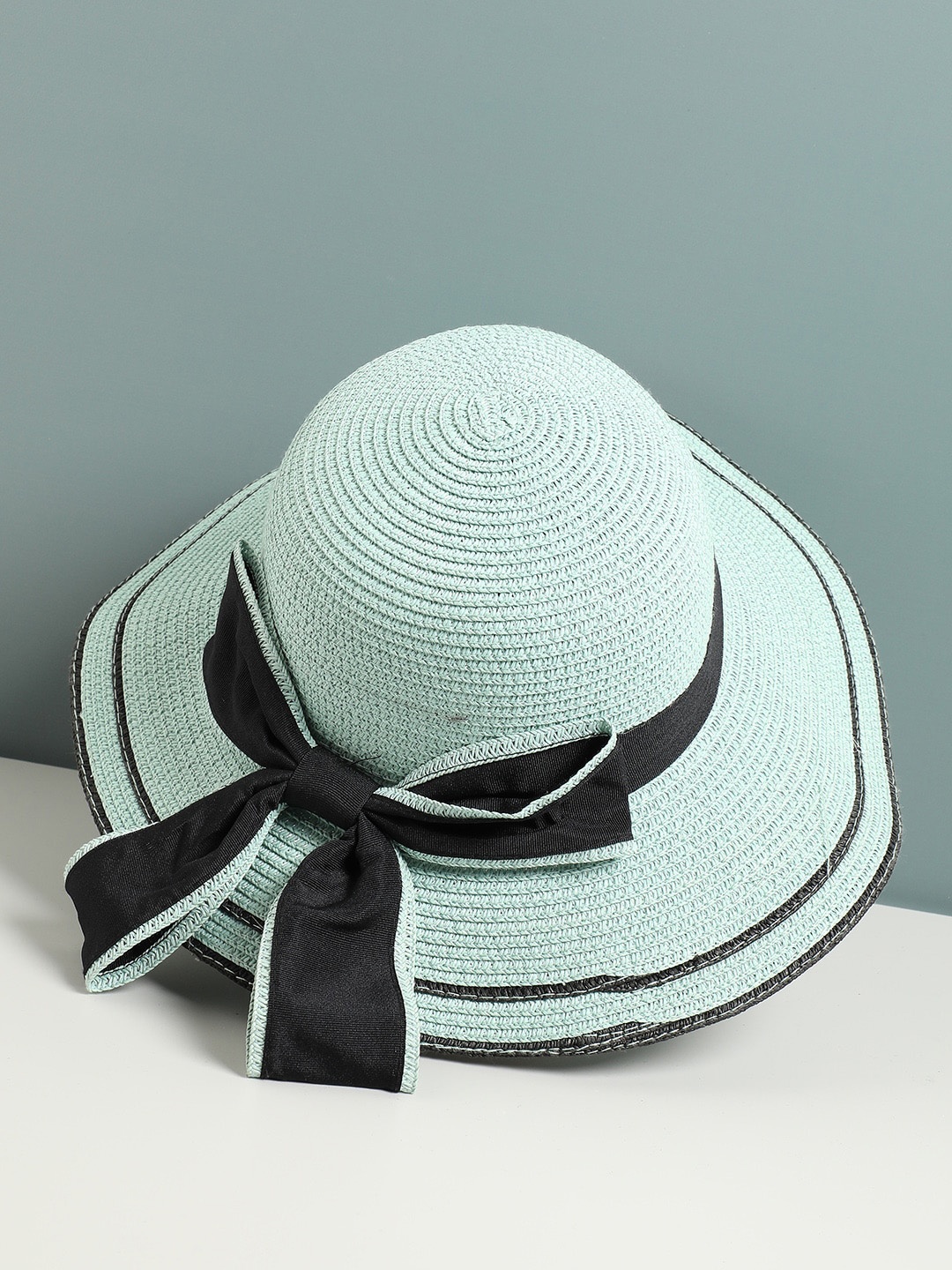 

HAUTE SAUCE by Campus Sutra Women Green & Black Textured Sun Hat