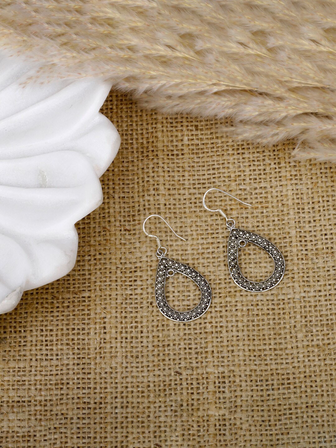 

SANGEETA BOOCHRA Handcrafted & Sustainable Silver-Toned Oval Drop Earrings