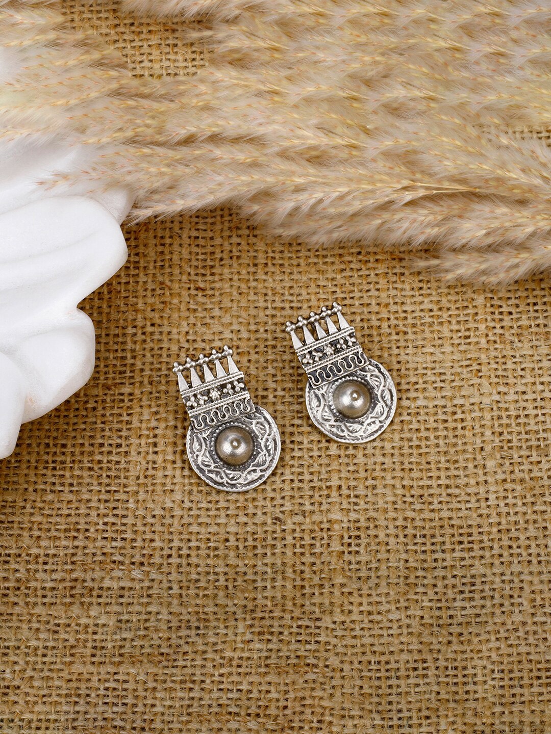 

SANGEETA BOOCHRA Handcrafted & Sustainable Silver-Toned Square Studs Earrings