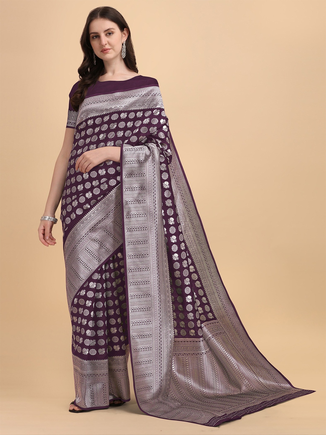 

Kasak Women Purple & Silver-Toned Floral Zari Pure Silk Banarasi Saree
