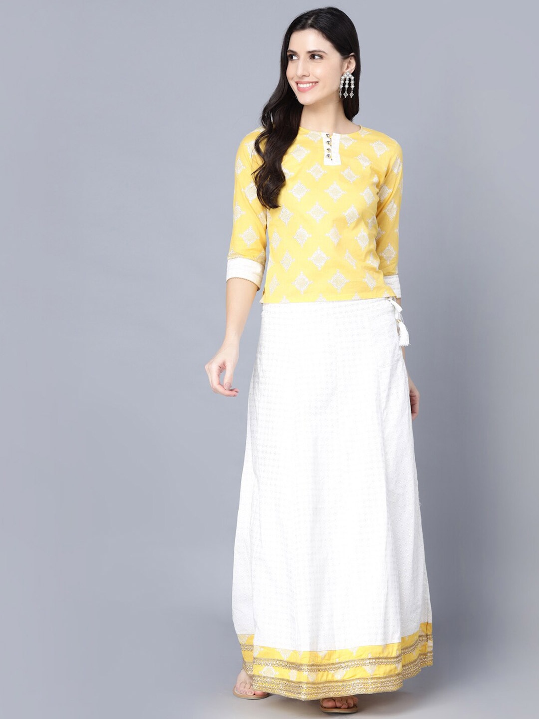 

Myshka Women Yellow & White Printed Ready to Wear Lehenga &