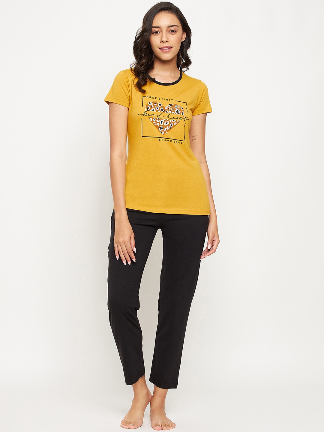 

Okane Women Yellow & Black Printed Night Suit