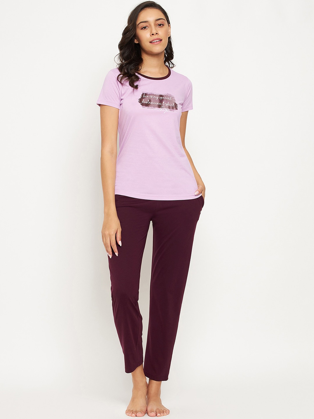 

Okane Women Mauve & Maroon Printed Night suit