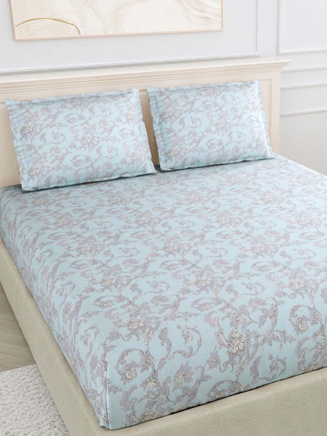 

haus & kinder Blue & White Floral 300 TC King Bedsheet with 2 Pillow Covers