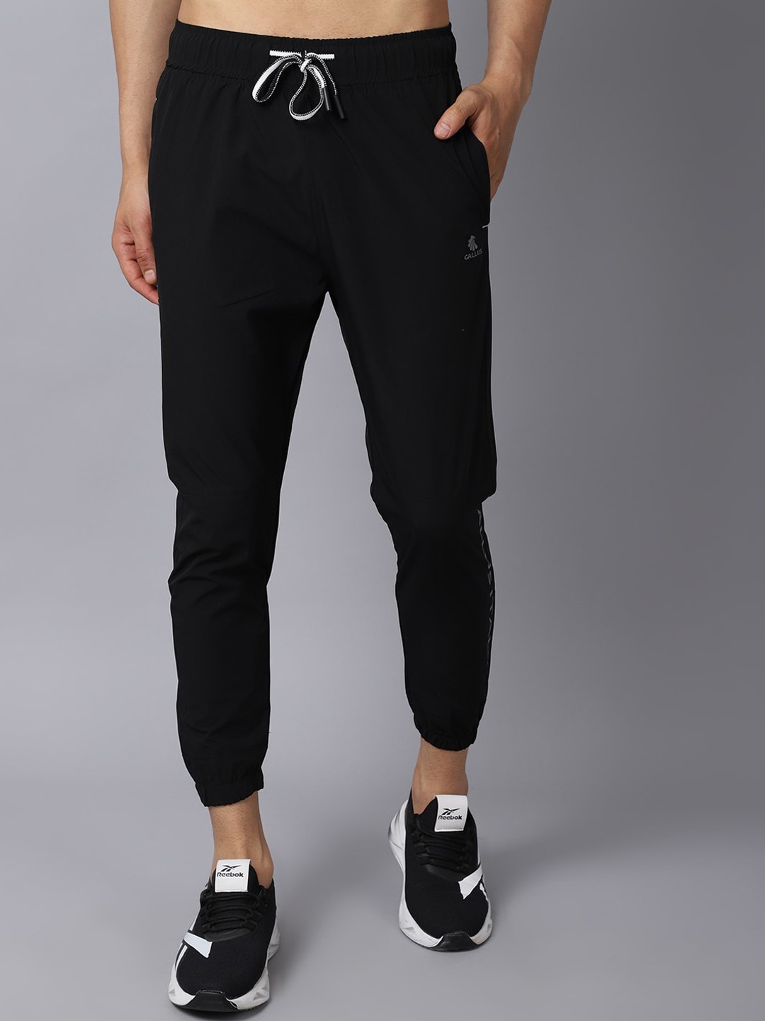 

Gallus Men Black Solid Joggers