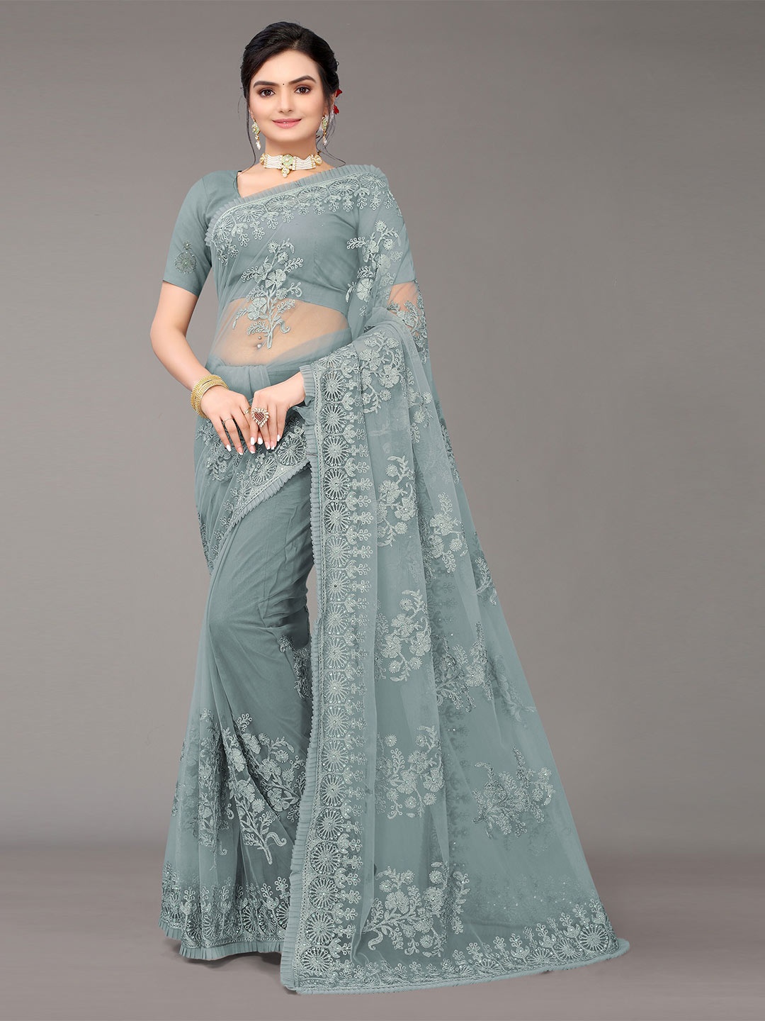 

Nimayaa Teal Floral Embroidered Net Saree With Blouse Piece