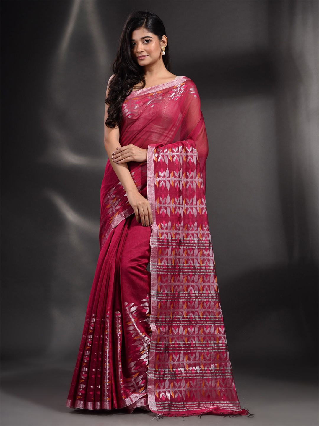 

Arhi Fuchsia & Silver-Toned Woven Design Zari Saree