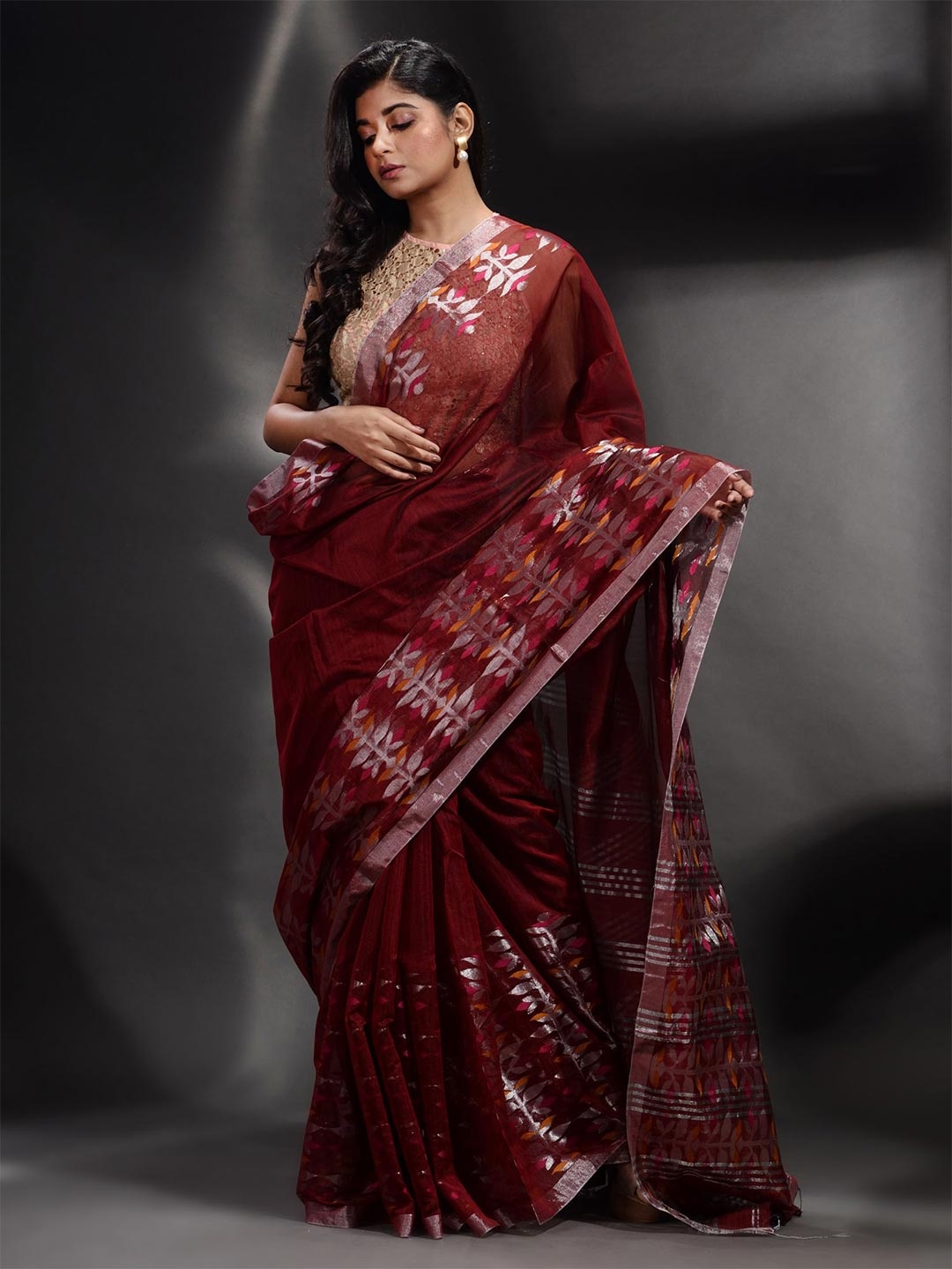 

Arhi Maroon & Silver-Toned Woven Design Zari Saree