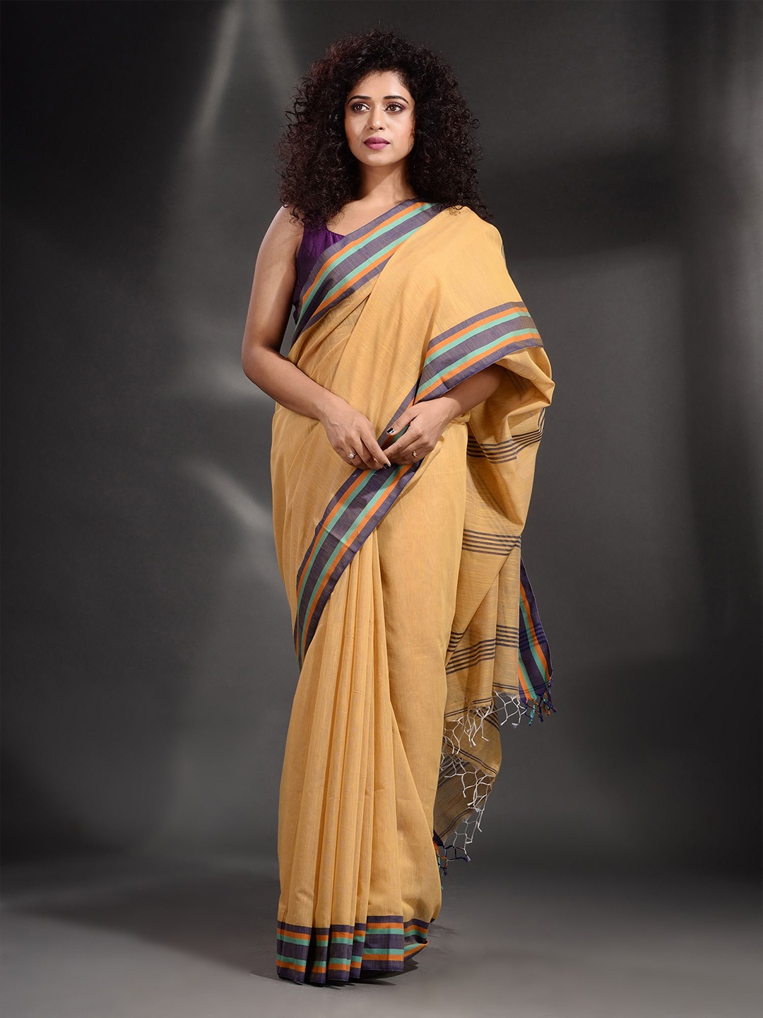 

Arhi Yellow & Green Pure Cotton Saree