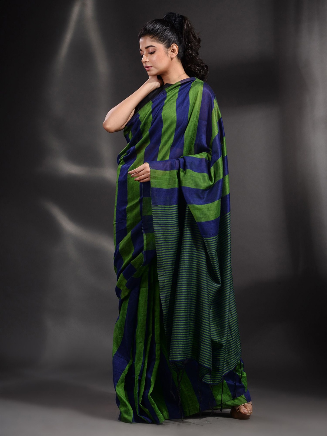 

Arhi Green & Blue Striped Pure Cotton Saree