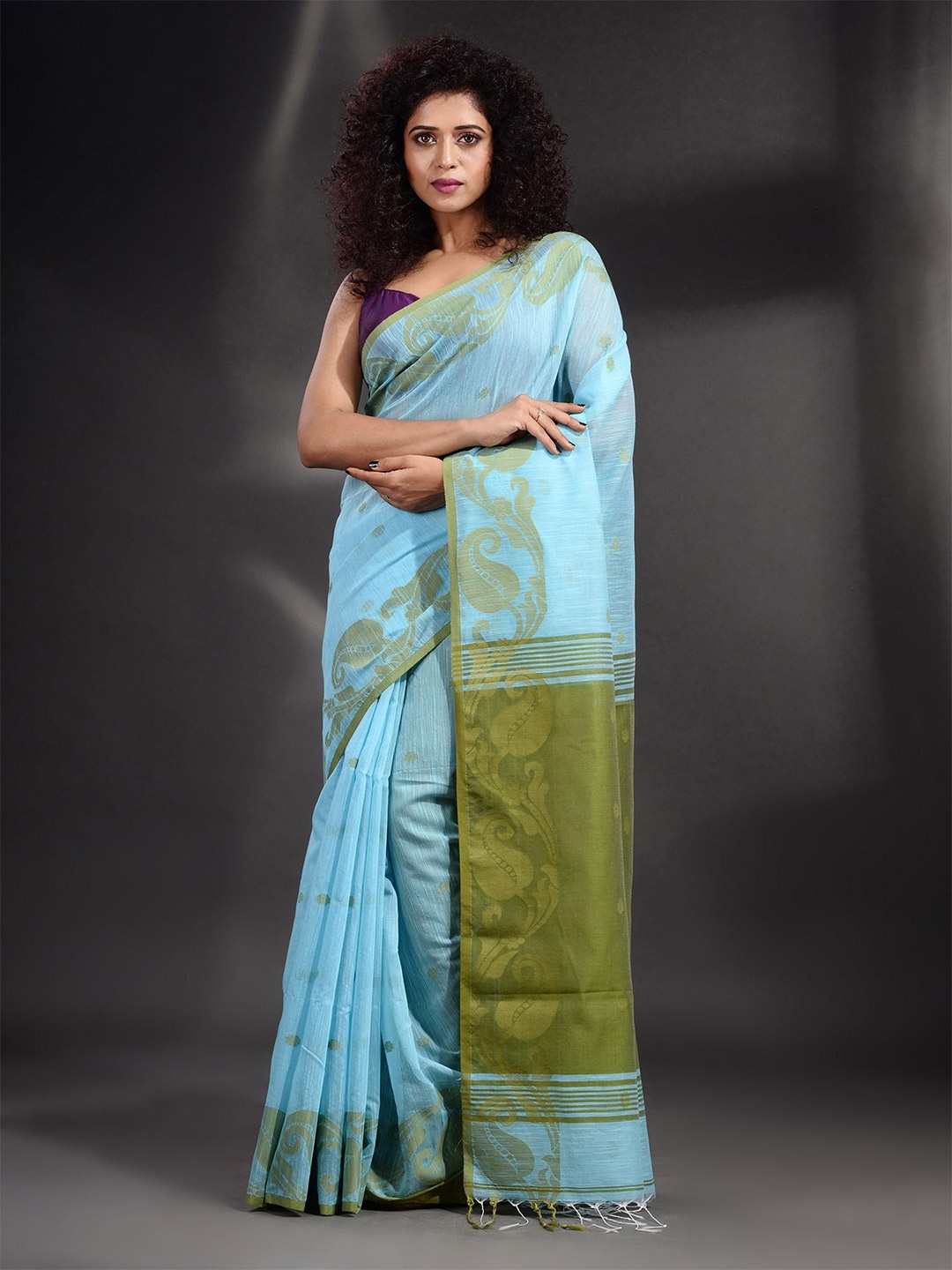 

Arhi Women Blue & Green Woven Design Pure Cotton Saree