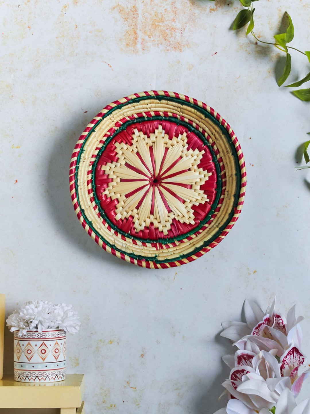 

Nestasia Green & Red Moonj Wall Decor Plate