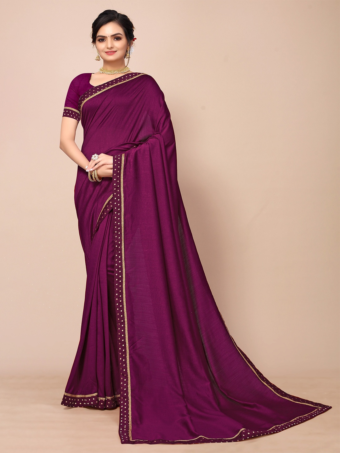 

Mitera Purple & Gold-Toned Saree