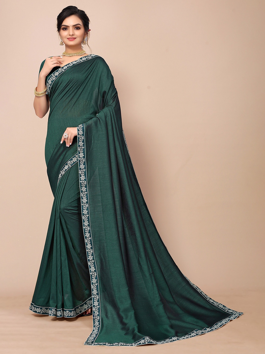 

Mitera Women Green & Silver-Toned Embroidered Saree With Unstitched Blouse Piece