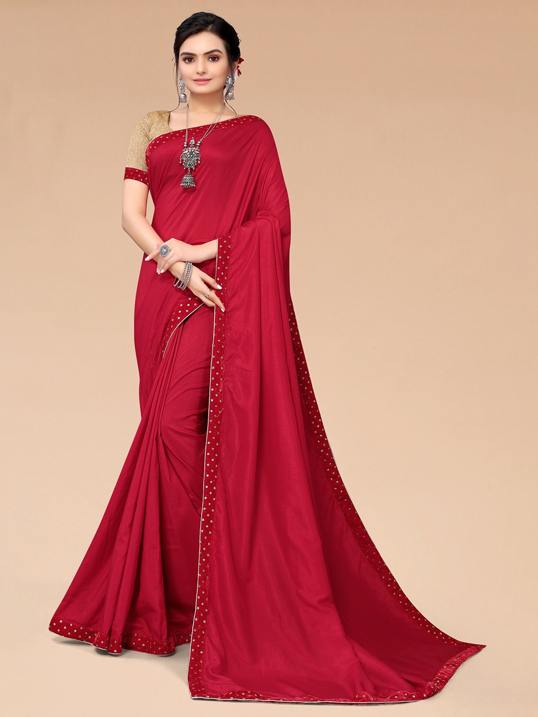 

Mitera Women Red & Gold-Toned Zari Saree With Unstitched Blouse Piece