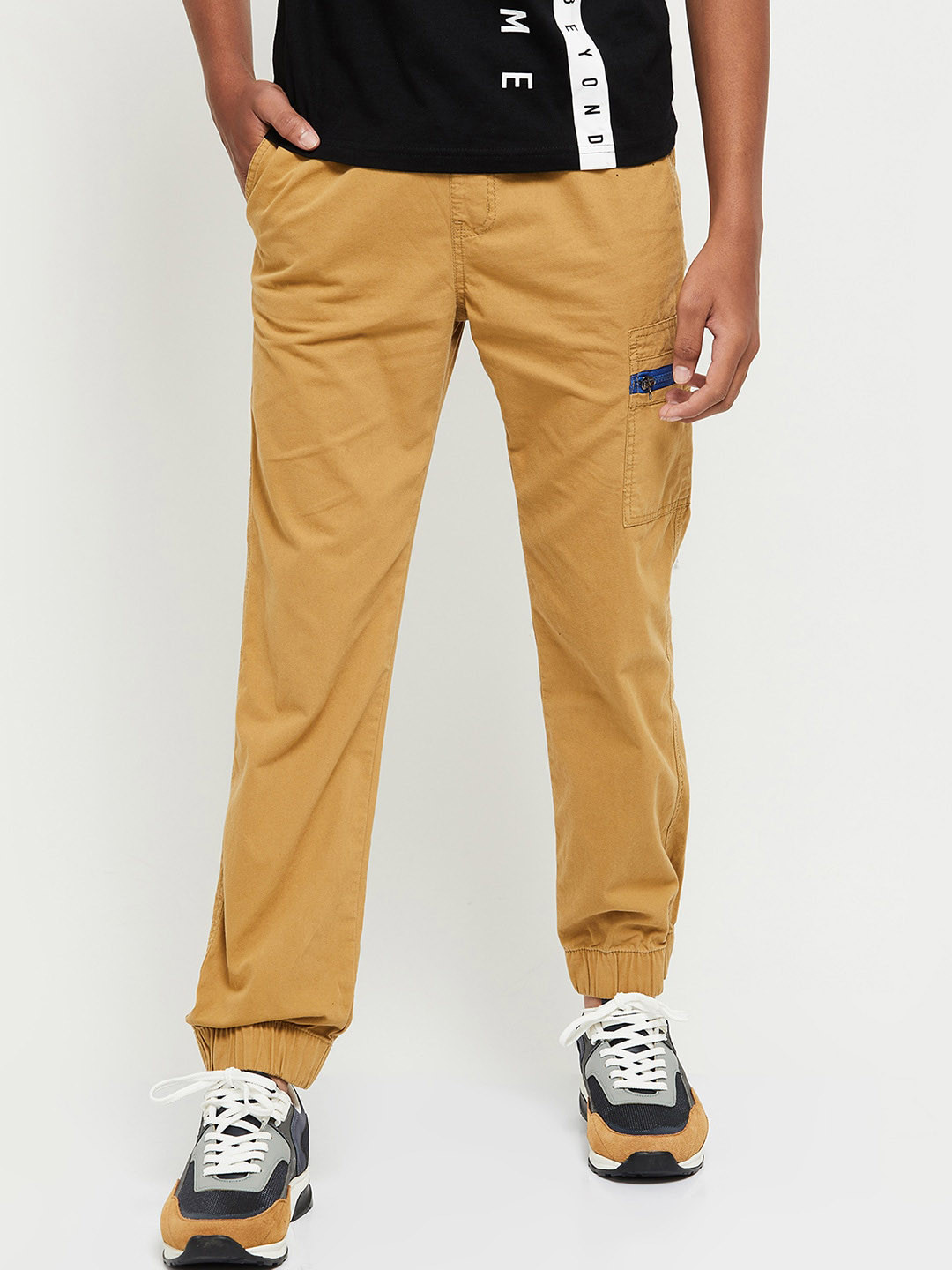 

max Boys Khaki Cargos Trousers