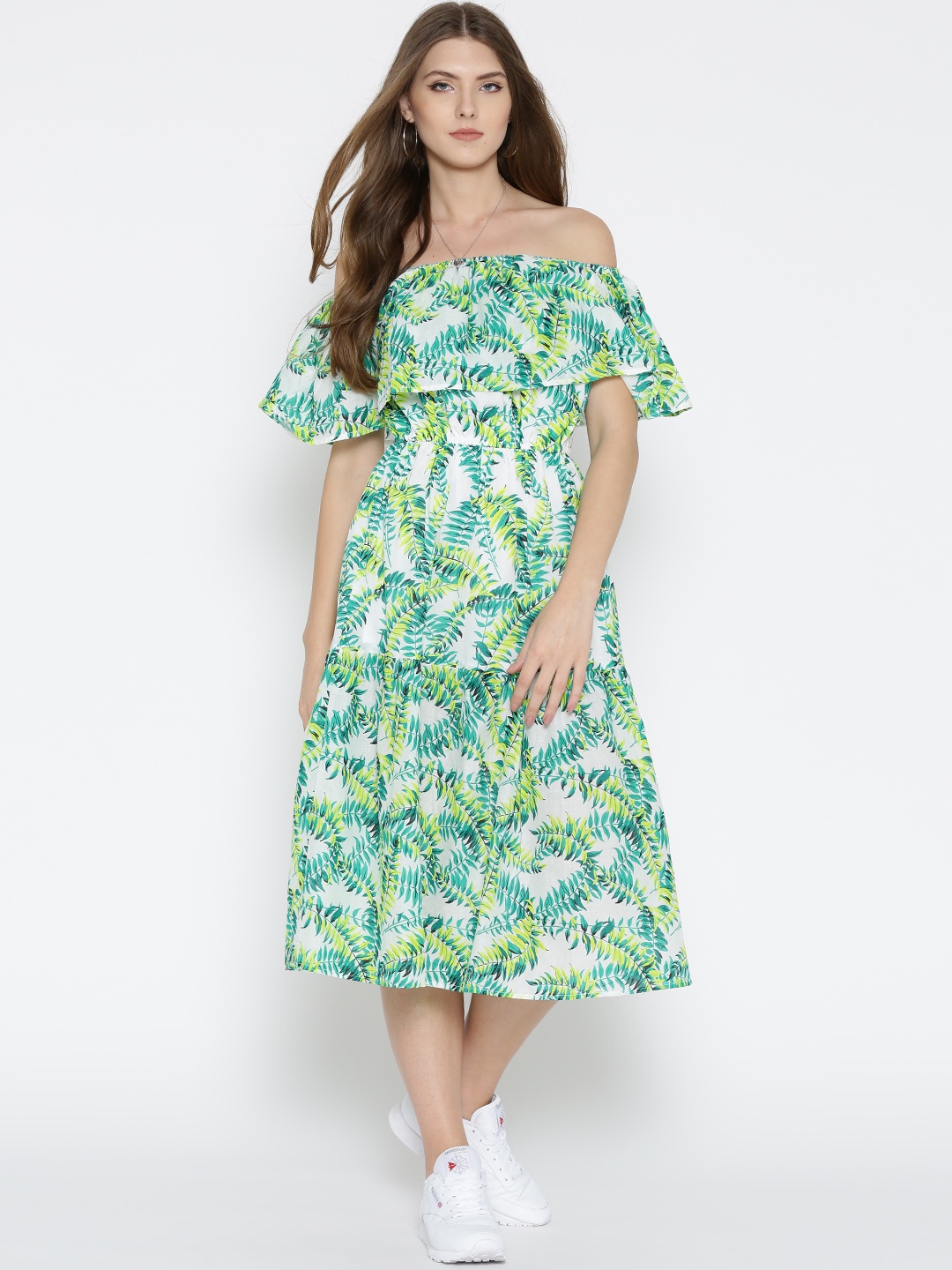 

Sera Women White & Green Printed Fit & Flare Midi Dress